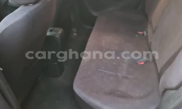 Ra Àlòkù Toyota Yaris Blue Ọkọ̀ in Atebubu–Amantin ni Brong-Ahafo Ra Àlòkù Toyota Yaris Blue Ọkọ̀ in Atebubu–Amantin ni Brong-Ahafo