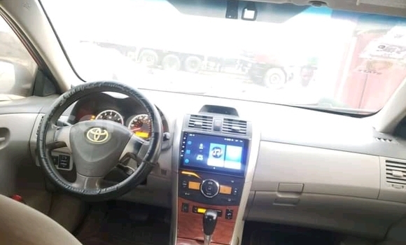 Sayi Na hannu Toyota Corolla Red Mota in Accra a Greater Accra Sayi Na hannu Toyota Corolla Red Mota in Accra a Greater Accra