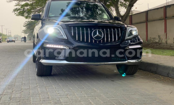 Sayi Na hannu Mercedes‒Benz GLK–Class Blue Mota in Tema a Greater Accra Sayi Na hannu Mercedes‒Benz GLK–Class Blue Mota in Tema a Greater Accra