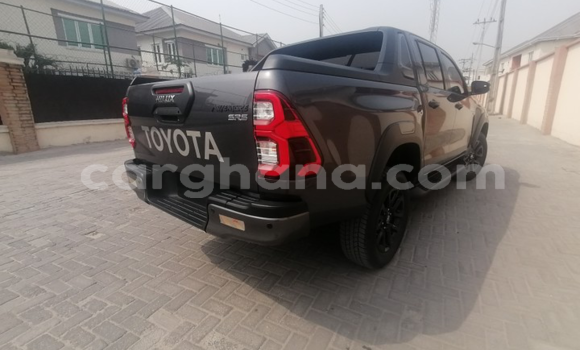 Sayi Na hannu Toyota Hilux Black Mota in Tema a Greater Accra Sayi Na hannu Toyota Hilux Black Mota in Tema a Greater Accra