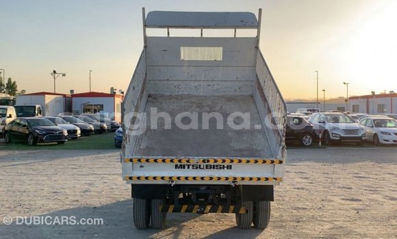 Buy Import Mitsubishi i White Car in Import - Dubai in Ashanti Buy Import Mitsubishi i White Car in Import - Dubai in Ashanti