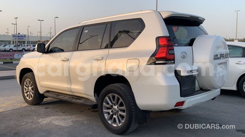 Big with watermark toyota prado ashanti import dubai 40560