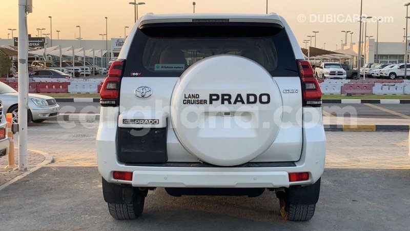 Big with watermark toyota prado ashanti import dubai 40560