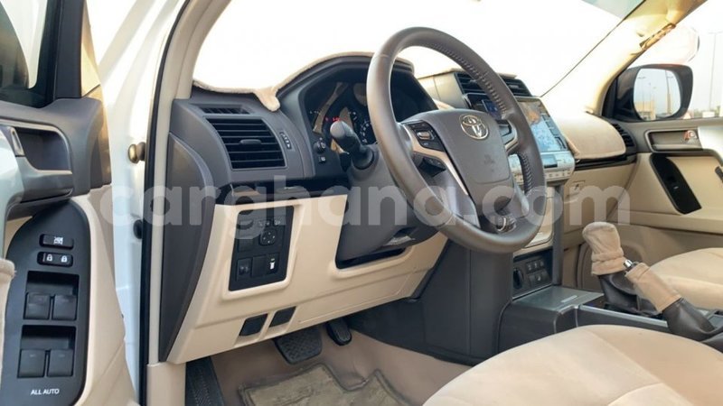 Big with watermark toyota prado ashanti import dubai 40560