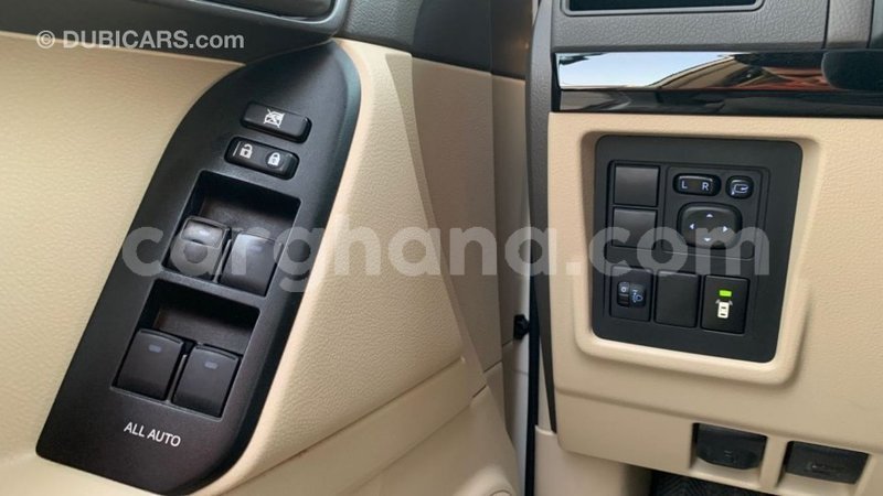 Big with watermark toyota prado ashanti import dubai 40560