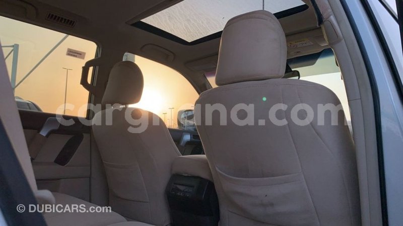 Big with watermark toyota prado ashanti import dubai 40560