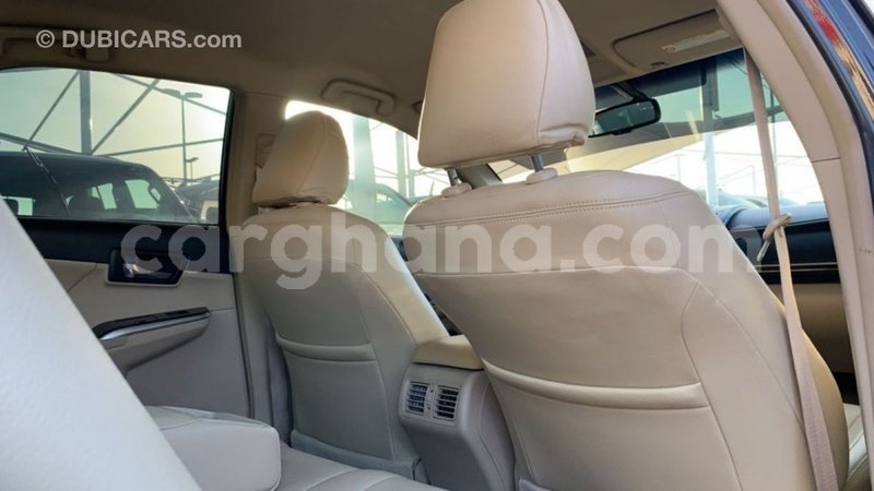 Big with watermark toyota camry ashanti import dubai 40561