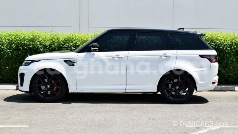 Big with watermark land rover range rover ashanti import dubai 40562