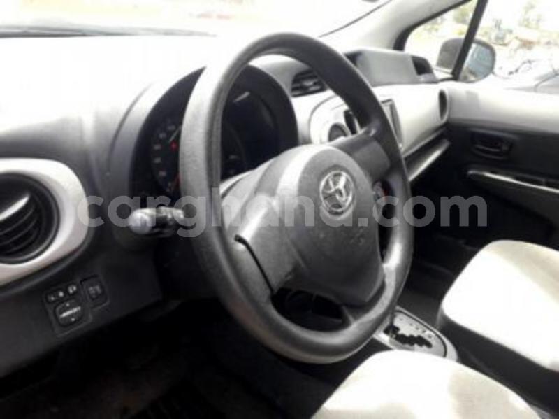 Big with watermark toyota vitz greater accra tema 40570