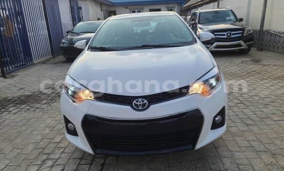 Buy Used Toyota Corolla White Car in Tema in Greater Accra Buy Used Toyota Corolla White Car in Tema in Greater Accra