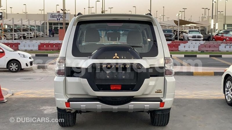 Big with watermark mitsubishi pajero ashanti import dubai 40592