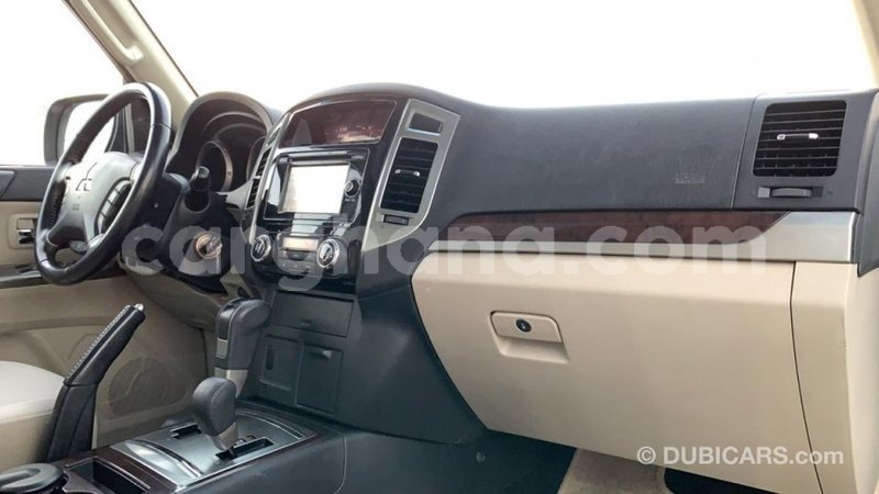 Big with watermark mitsubishi pajero ashanti import dubai 40592