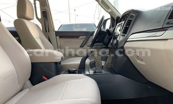 Ra Imported Mitsubishi Pajero funfun Ọkọ̀ in Import - Dubai ni Ashanti Ra Imported Mitsubishi Pajero funfun Ọkọ̀ in Import - Dubai ni Ashanti