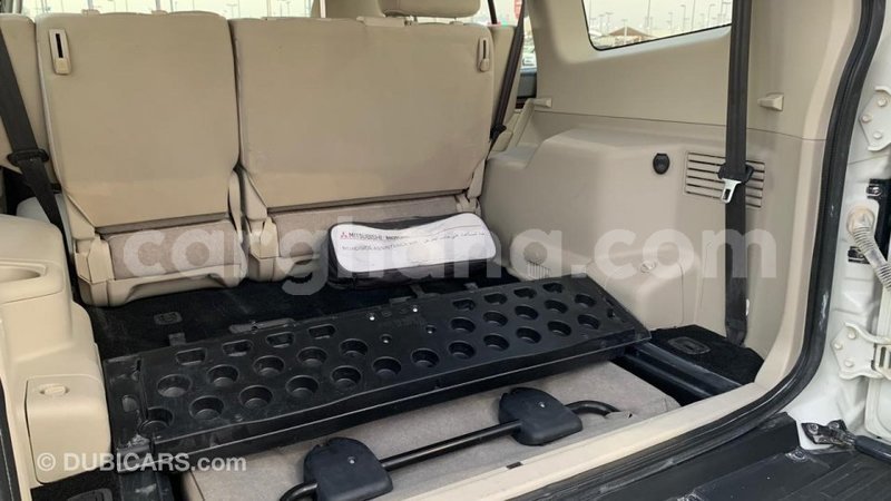 Big with watermark mitsubishi pajero ashanti import dubai 40592