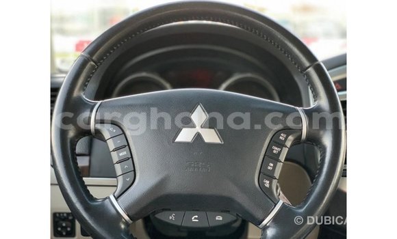 Ra Imported Mitsubishi Pajero funfun Ọkọ̀ in Import - Dubai ni Ashanti Ra Imported Mitsubishi Pajero funfun Ọkọ̀ in Import - Dubai ni Ashanti