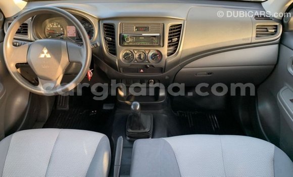 Ra Imported Mitsubishi L200 funfun Ọkọ̀ in Import - Dubai ni Ashanti Ra Imported Mitsubishi L200 funfun Ọkọ̀ in Import - Dubai ni Ashanti