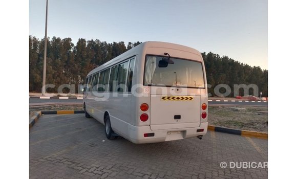 Sayi Imported Mitsubishi i White Mota in Import - Dubai a Ashanti Sayi Imported Mitsubishi i White Mota in Import - Dubai a Ashanti