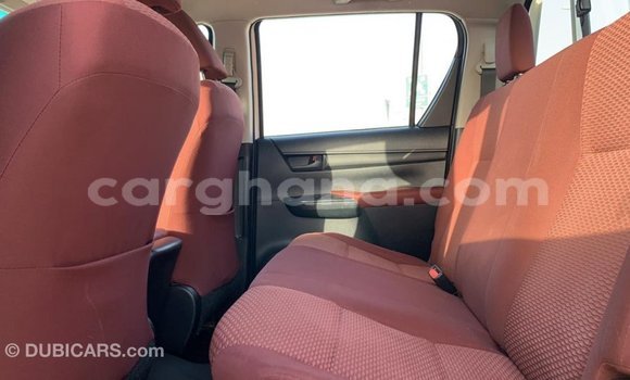 Buy Import Toyota Hilux White Car in Import - Dubai in Ashanti Buy Import Toyota Hilux White Car in Import - Dubai in Ashanti