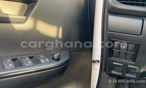Buy Import Toyota Hilux White Car in Import - Dubai in Ashanti Buy Import Toyota Hilux White Car in Import - Dubai in Ashanti