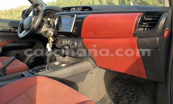 Buy Import Toyota Hilux White Car in Import - Dubai in Ashanti Buy Import Toyota Hilux White Car in Import - Dubai in Ashanti