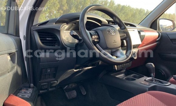 Buy Import Toyota Hilux White Car in Import - Dubai in Ashanti Buy Import Toyota Hilux White Car in Import - Dubai in Ashanti