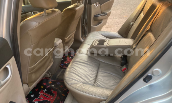 Sayi Na hannu Honda Civic Azurfa Mota in Tema a Greater Accra Sayi Na hannu Honda Civic Azurfa Mota in Tema a Greater Accra