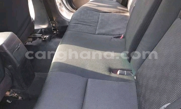 Sayi Na hannu Toyota Corolla White Mota in Accra a Greater Accra Sayi Na hannu Toyota Corolla White Mota in Accra a Greater Accra