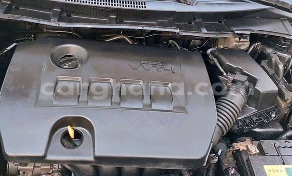 Sayi Na hannu Toyota Corolla White Mota in Accra a Greater Accra Sayi Na hannu Toyota Corolla White Mota in Accra a Greater Accra