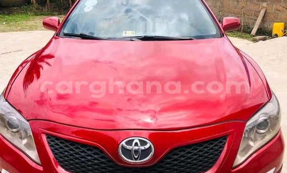 Ra Àlòkù Toyota Camry Red Ọkọ̀ in Accra ni Greater Accra