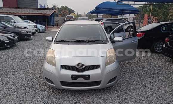 Ra Imported Toyota Vitz Silver Ọkọ̀ in Accra ni Greater Accra