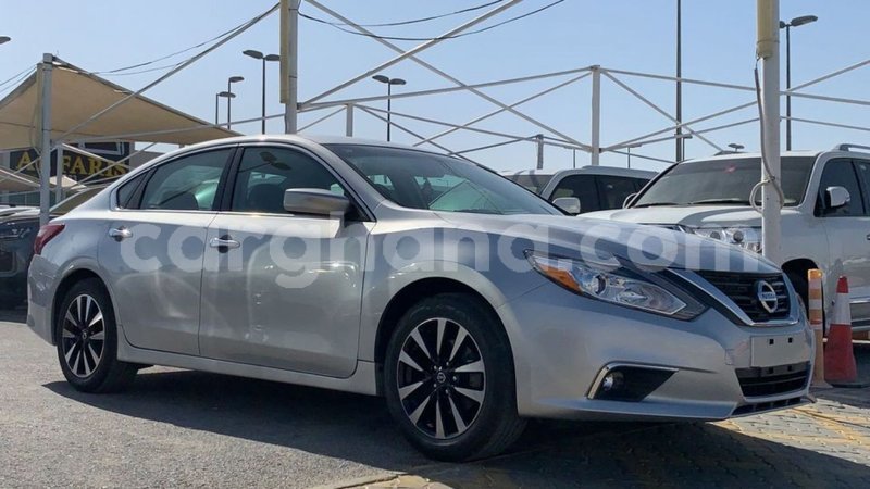 Big with watermark nissan altima ashanti import dubai 40640