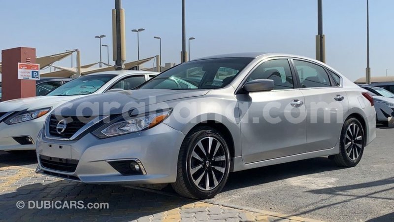 Big with watermark nissan altima ashanti import dubai 40640