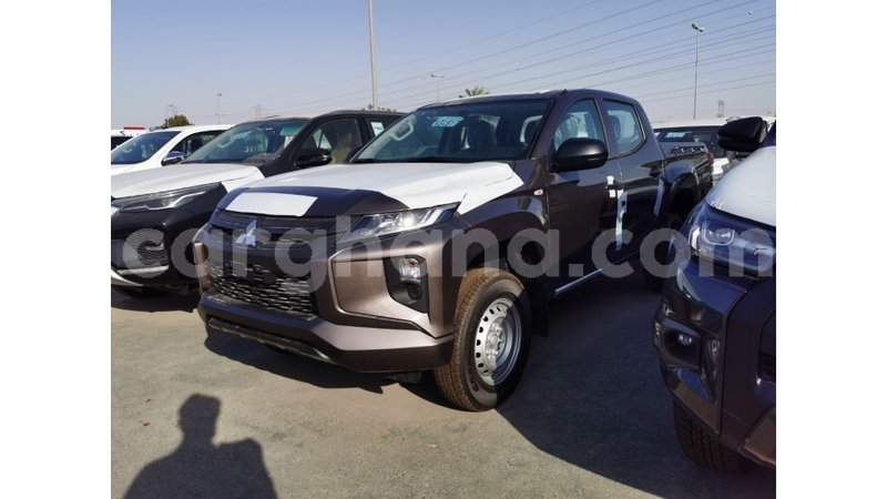 Big with watermark mitsubishi l200 ashanti import dubai 40645