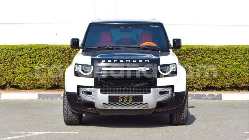 Big with watermark land rover defender ashanti import dubai 40646