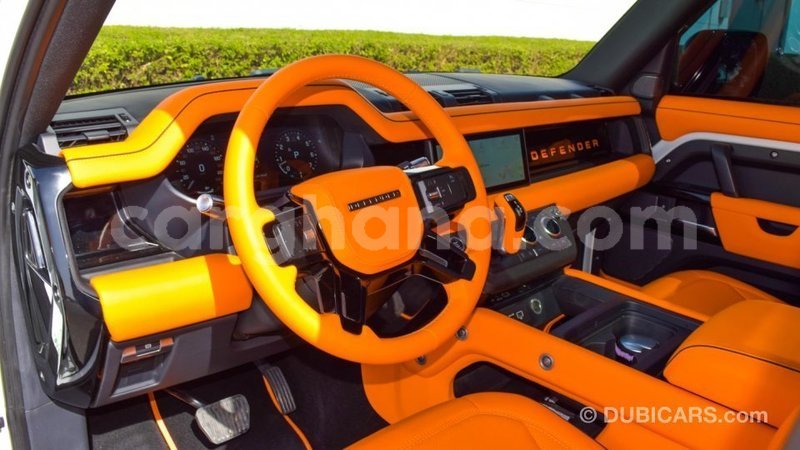 Big with watermark land rover defender ashanti import dubai 40646