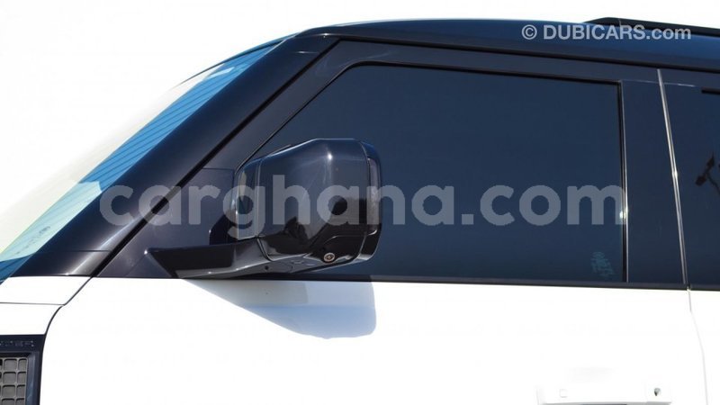 Big with watermark land rover defender ashanti import dubai 40646