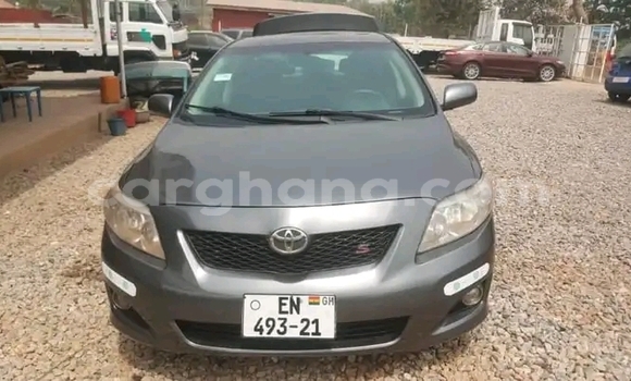 Ra Àlòkù Toyota Corolla Black Ọkọ̀ in Accra ni Greater Accra Ra Àlòkù Toyota Corolla Black Ọkọ̀ in Accra ni Greater Accra