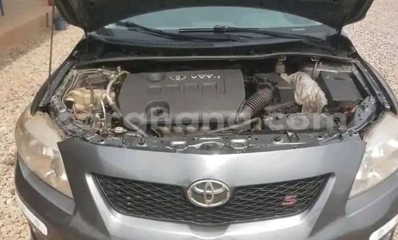 Ra Àlòkù Toyota Corolla Black Ọkọ̀ in Accra ni Greater Accra Ra Àlòkù Toyota Corolla Black Ọkọ̀ in Accra ni Greater Accra