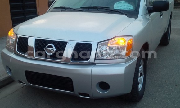 Ra Àlòkù Nissan Frontier funfun Ọkọ̀ in Sekondi–Takoradi Metropolitan ni Oorun