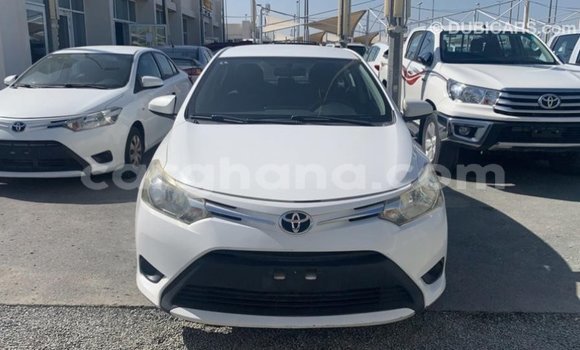 Ra Imported Toyota Yaris funfun Ọkọ̀ in Import - Dubai ni Ashanti Ra Imported Toyota Yaris funfun Ọkọ̀ in Import - Dubai ni Ashanti