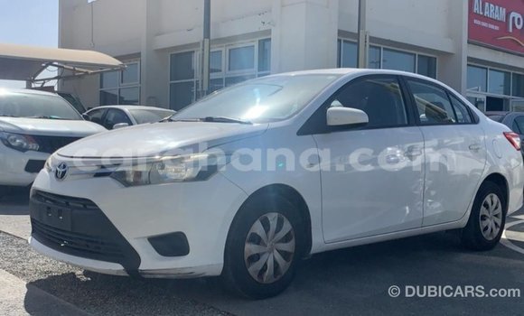 Ra Imported Toyota Yaris funfun Ọkọ̀ in Import - Dubai ni Ashanti Ra Imported Toyota Yaris funfun Ọkọ̀ in Import - Dubai ni Ashanti