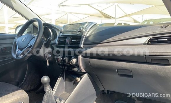 Ra Imported Toyota Yaris funfun Ọkọ̀ in Import - Dubai ni Ashanti Ra Imported Toyota Yaris funfun Ọkọ̀ in Import - Dubai ni Ashanti