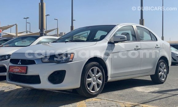 Ra Imported Mitsubishi Lancer funfun Ọkọ̀ in Import - Dubai ni Ashanti Ra Imported Mitsubishi Lancer funfun Ọkọ̀ in Import - Dubai ni Ashanti