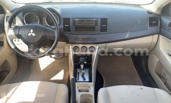 Ra Imported Mitsubishi Lancer funfun Ọkọ̀ in Import - Dubai ni Ashanti Ra Imported Mitsubishi Lancer funfun Ọkọ̀ in Import - Dubai ni Ashanti