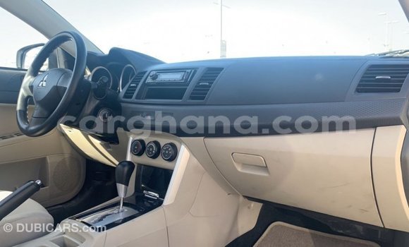 Ra Imported Mitsubishi Lancer funfun Ọkọ̀ in Import - Dubai ni Ashanti Ra Imported Mitsubishi Lancer funfun Ọkọ̀ in Import - Dubai ni Ashanti