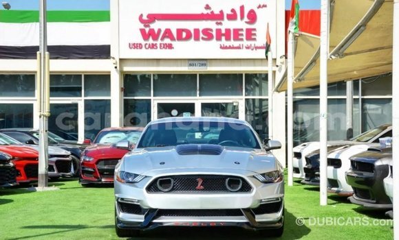 Ra Imported Ford Mustang Miiran Ọkọ̀ in Import - Dubai ni Ashanti Ra Imported Ford Mustang Miiran Ọkọ̀ in Import - Dubai ni Ashanti