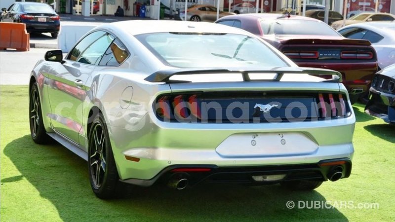 Big with watermark ford mustang ashanti import dubai 40709