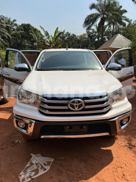 Big with watermark toyota hilux greater accra tema 40714