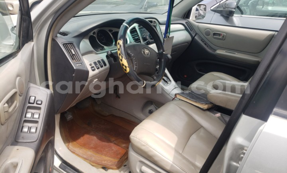 Buy Used Toyota Highlander Silver Car in Tema in Greater Accra Buy Used Toyota Highlander Silver Car in Tema in Greater Accra