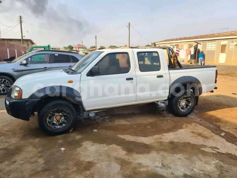 Big with watermark nissan hardbody greater accra accra 40734